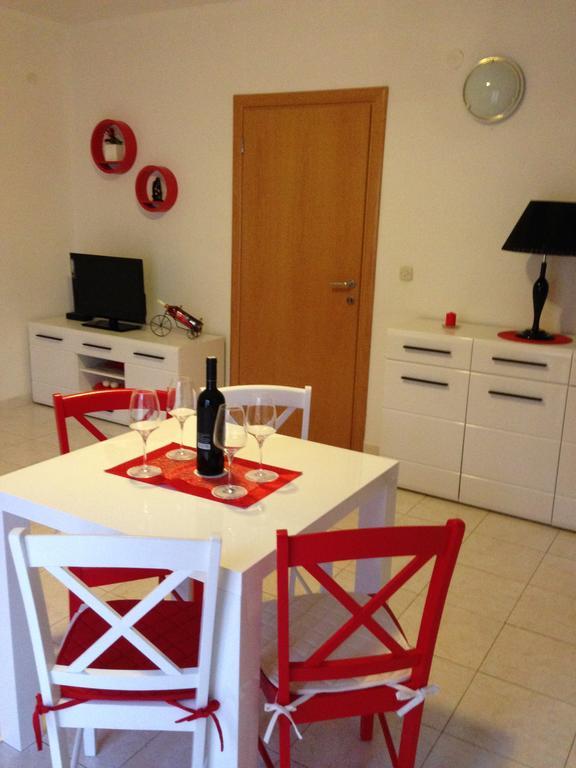 Villa Jasmin Bol Room photo